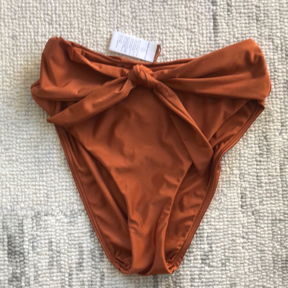 NWOT Good American Waist Cincher Bottom in Chai